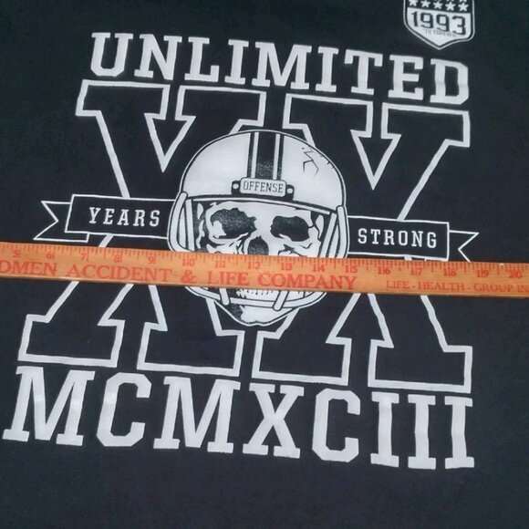 ECKO UNLTD Shirt 2XL 20 Years Strong Skull Football Helmet MXMXCIII Streetwear - Picture 6 of 8